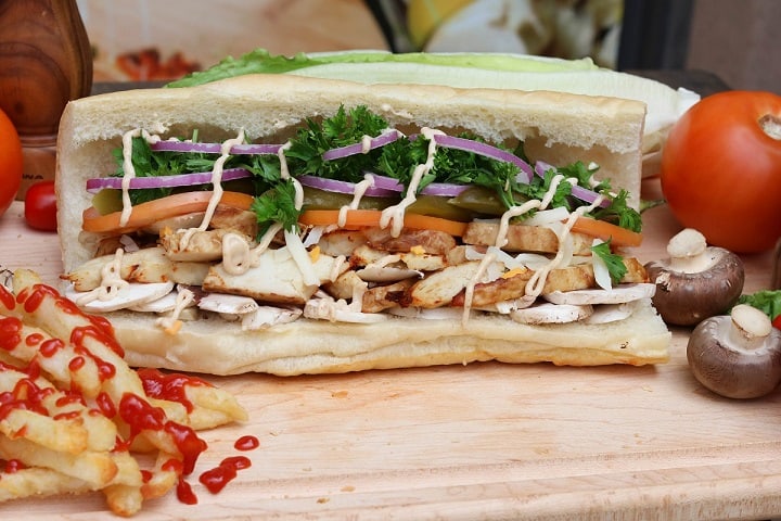 Haida Sandwich (Opening hours: 11 AM – 12 AM)